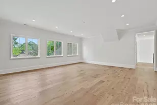 3701 Pelham Ln, Charlotte, NC 28211 - Photo 33
