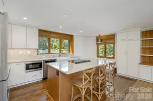 28 Forest Rd, Asheville, NC 28803 - Photo 11