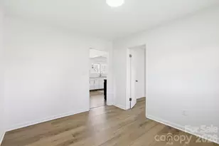 26 Francis St, Waynesville, NC 28786 - Photo 17