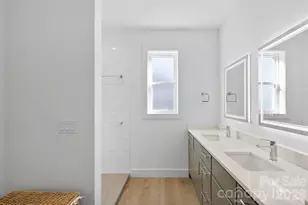 68 Carrie Dr, Hendersonville, NC 28792 - Photo 15