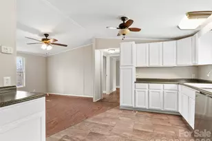 163 Connie Dr, Fletcher, NC 28732 - Photo 7