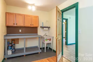 196 Friar Tuck Ln, Maggie Valley, NC 28751 - Photo 21