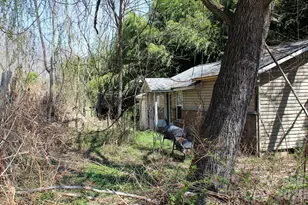 1293 Lake Logan Rd, Canton, NC 28716 - Photo 13