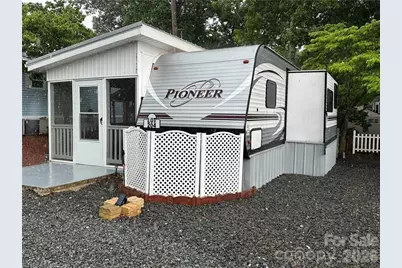 107 Pine Street, New London, NC 28127 - Photo 25