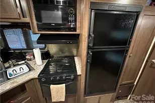 107 Pine St, New London, NC 28127 - Photo 7