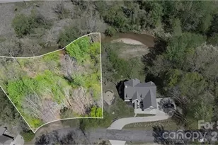 34 W Rambling Creek Dr, Tryon, NC 28782 - Photo 1