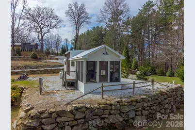 122 Mountain Breeze Ridge, Scaly Mountain, NC 28775 - Photo 5