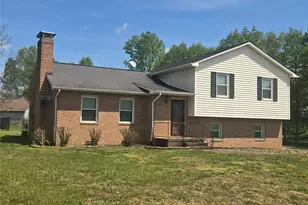 109 Bonnie Ln, Statesville, NC 28625 - Photo 1