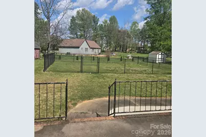 109 Bonnie Lane, Statesville, NC 28625 - Photo 33