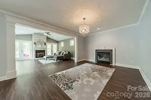 5619 Linda Vista Ln, Charlotte, NC 28216 - Photo 13