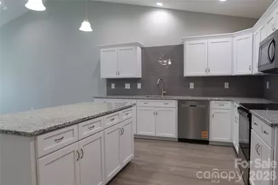 302 E Boyd Street #Unit C, Maiden, NC 28650 - Photo 11