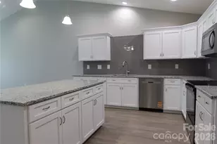 302 E Boyd St, Maiden, NC 28650 - Photo 11