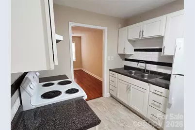 3500 Clearmont Avenue, Charlotte, NC 28212 - Photo 11