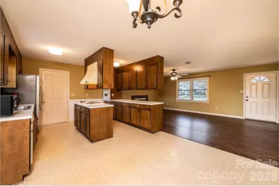 4367 Vine Arbor Drive, Hickory, NC 28602 - Photo 15