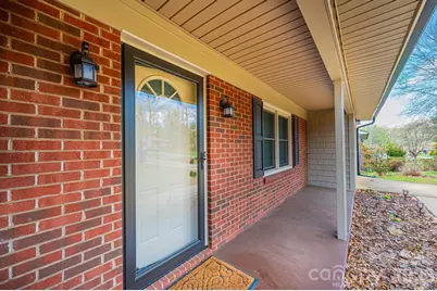 4367 Vine Arbor Drive, Hickory, NC 28602 - Photo 9