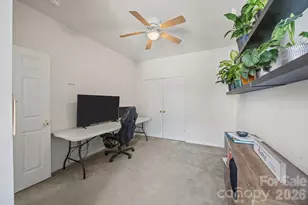 1124 Homestead Glen Blvd, Charlotte, NC 28214 - Photo 21