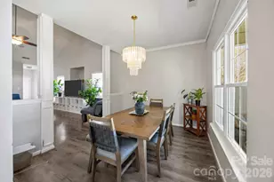 1124 Homestead Glen Blvd, Charlotte, NC 28214 - Photo 7