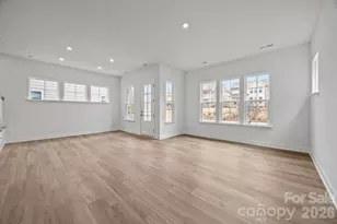 7426 Westrow Ave, Charlotte, NC 28278 - Photo 9