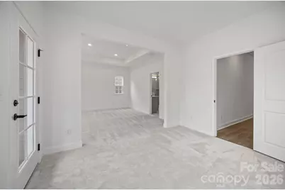 7426 Westrow Avenue, Charlotte, NC 28278 - Photo 15