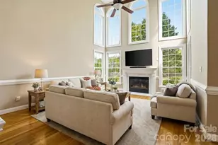 6123 Abergele Ln, Matthews, NC 28104 - Photo 3