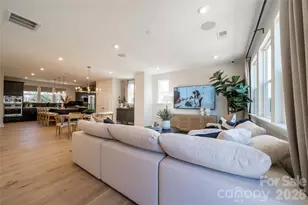 4008 Cue Ct, Charlotte, NC 28205 - Photo 7