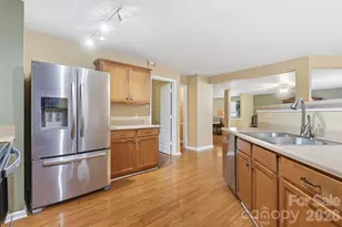 3906 Shasta Cir, Clover, SC 29710 - Photo 9