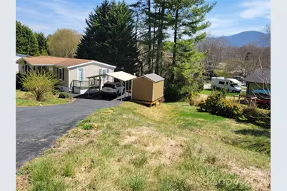 323 4th Street, Waynesville, NC 28786 - Photo 3