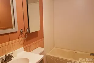 323 4th St, Waynesville, NC 28786 - Photo 11