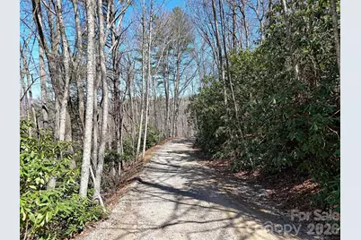 204 Minerva Drive #11, Waynesville, NC 28785 - Photo 5