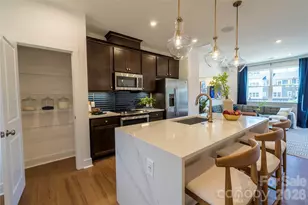 4012 Cue Ct, Charlotte, NC 28205 - Photo 7