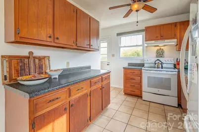 437 Onteora Boulevard, Asheville, NC 28803 - Photo 9