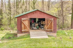 437 Onteora Blvd, Asheville, NC 28803 - Photo 23