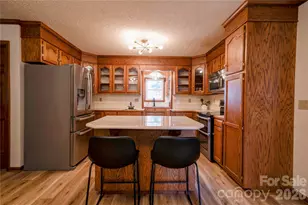 203 Carolina Dr, Cherryville, NC 28021 - Photo 11