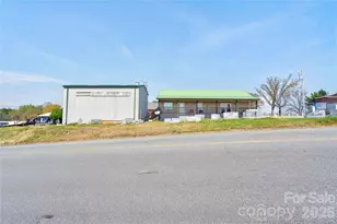 145 Moody St, Forest City, NC 28043 - Photo 1