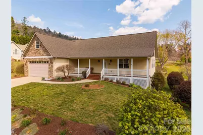 291 N Crab Meadow Drive, Hendersonville, NC 28739 - Photo 31