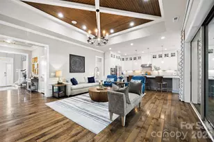 1045 Chippenham Ave, Lancaster, SC 29720 - Photo 5