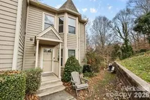 13820 Queens Harbor Rd, Charlotte, NC 28278 - Photo 1