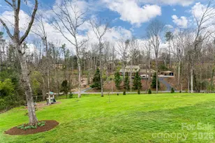 210 Wildflower Rd, Asheville, NC 28804 - Photo 43