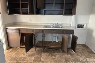 2218 Wilson Ave, Charlotte, NC 28208 - Photo 3