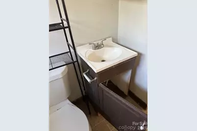 2218 Wilson Avenue, Charlotte, NC 28208 - Photo 9