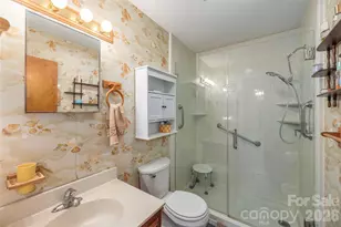 40 Warner Rd, Canton, NC 28716 - Photo 17