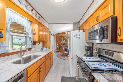 40 Warner Road, Canton, NC 28716 - Photo 11