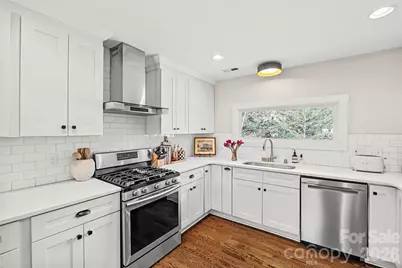 4418 Murrayhill Road, Charlotte, NC 28209 - Photo 15