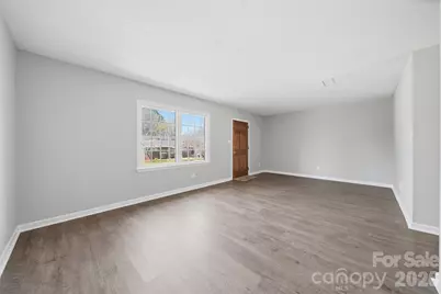 414 7th Street NE #2, Hickory, NC 28601 - Photo 7