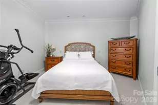 350 E Allen St, Hendersonville, NC 28792 - Photo 19