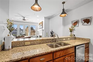 350 E Allen St, Hendersonville, NC 28792 - Photo 13