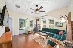 309 Hillside Dr, Burnsville, NC 28714 - Photo 5