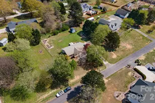 8919 W Meadow Ridge Rd, Fort Mill, SC 29707 - Photo 33