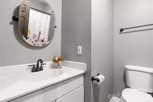 8919 W Meadow Ridge Rd, Fort Mill, SC 29707 - Photo 15