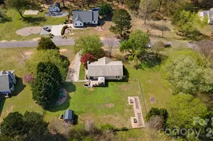 8919 W Meadow Ridge Rd, Fort Mill, SC 29707 - Photo 37